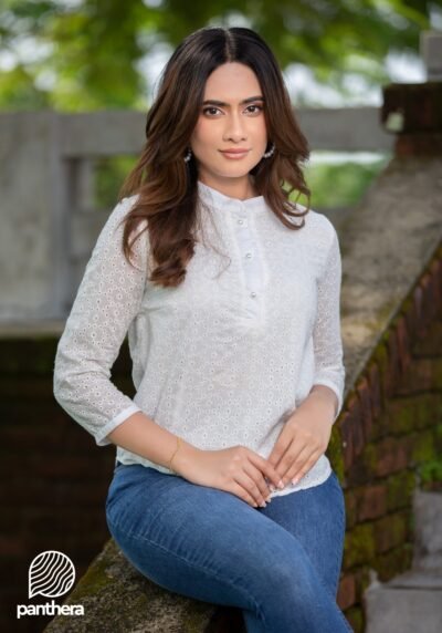Cutloan Lace Top - Image 2